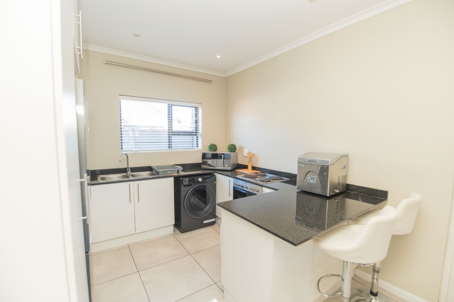 3 Bedroom Property for Sale in Pinelands Eastern Cape